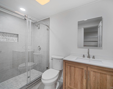 19 Pine Tree Lane - Photo Thumbnail 28