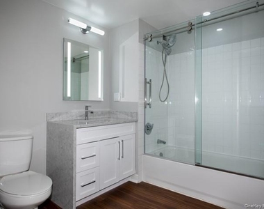 1100 Avalon Street - Photo Thumbnail 5