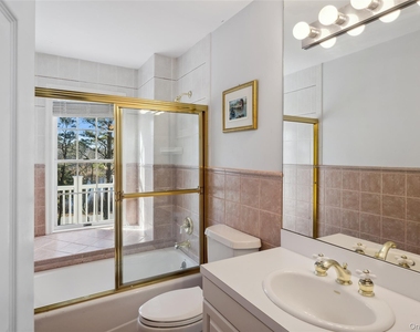 8 Duckwood Lane - Photo Thumbnail 23