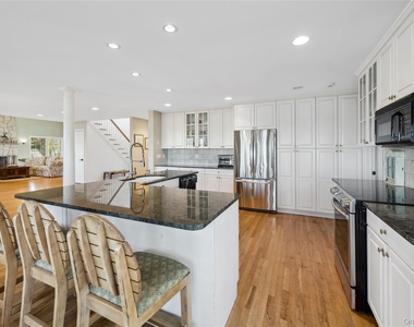8 Duckwood Lane - Photo Thumbnail 16