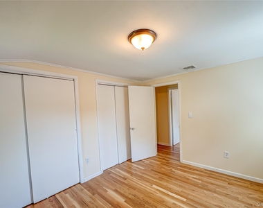 69 Allan Drive - Photo Thumbnail 18