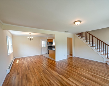 69 Allan Drive - Photo Thumbnail 3