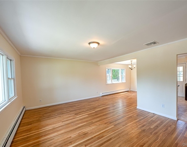 69 Allan Drive - Photo Thumbnail 4