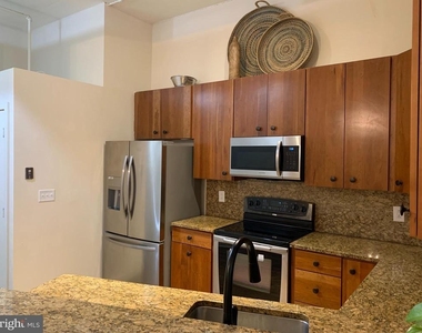 130 N 2nd Street - Photo Thumbnail 7