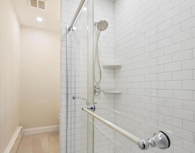 2308 E Allegheny Avenue - Photo Thumbnail 15