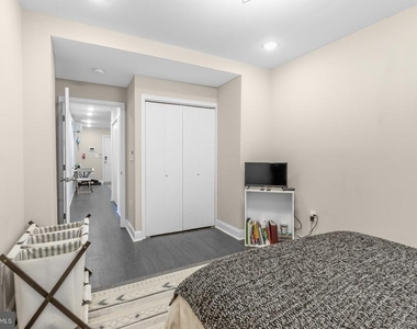 624 N 35th Street - Photo Thumbnail 6