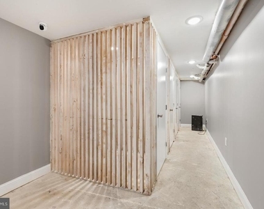 624 N 35th Street - Photo Thumbnail 11