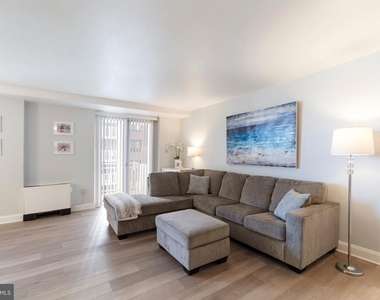 101 S Plaza Pl - Photo Thumbnail 10