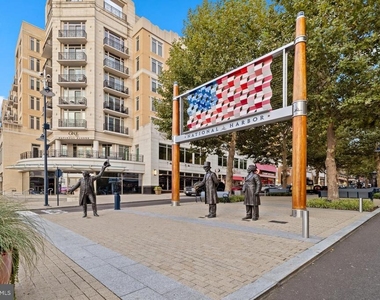 102 Saint Ives Place - Photo Thumbnail 27