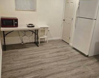 3372 Old Line Avenue - Photo Thumbnail 8