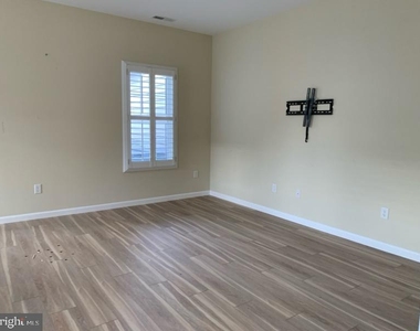 30022 Center Point Road - Photo Thumbnail 5