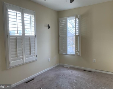 30022 Center Point Road - Photo Thumbnail 10