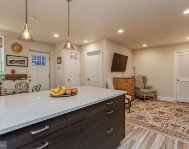 304 Q Street Nw - Photo Thumbnail 8