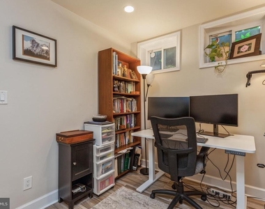 304 Q Street Nw - Photo Thumbnail 21