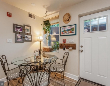 304 Q Street Nw - Photo Thumbnail 15
