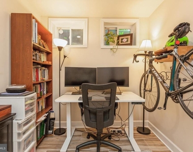 304 Q Street Nw - Photo Thumbnail 20