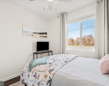134 35th Street Ne - Photo Thumbnail 21