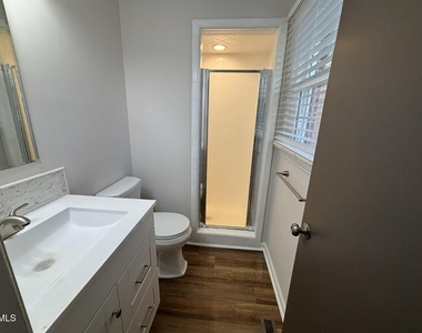 6229 Guess Road - Photo Thumbnail 21