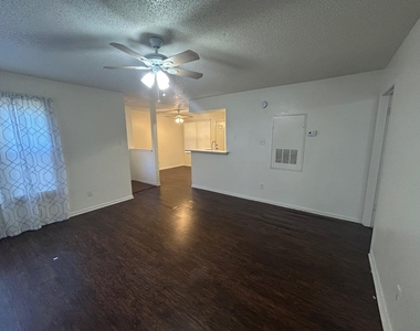 8812 Schick Rd - Photo Thumbnail 6
