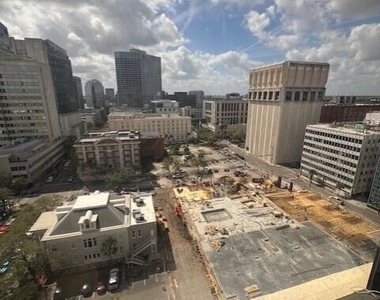 311 W Ashley Street - Photo Thumbnail 13