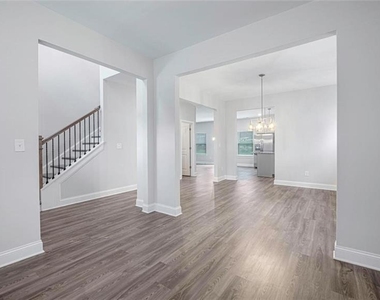 3792 Oak Rdige Drive - Photo Thumbnail 22