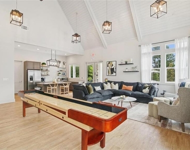 3792 Oak Rdige Drive - Photo Thumbnail 3
