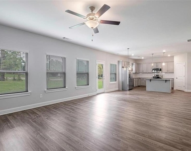 3792 Oak Rdige Drive - Photo Thumbnail 10