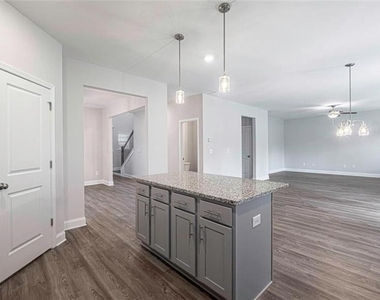 3792 Oak Rdige Drive - Photo Thumbnail 6