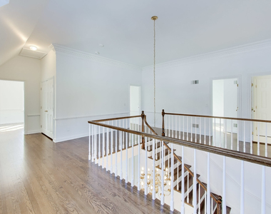 931 Coventry Drive - Photo Thumbnail 12
