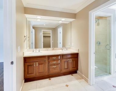 931 Coventry Drive - Photo Thumbnail 15