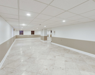 931 Coventry Drive - Photo Thumbnail 18