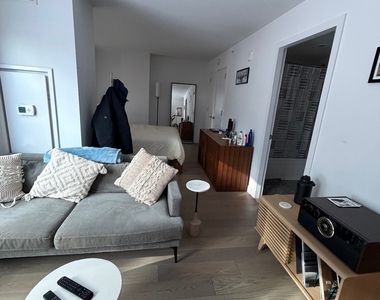 420 Kent Avenue - Photo Thumbnail 5