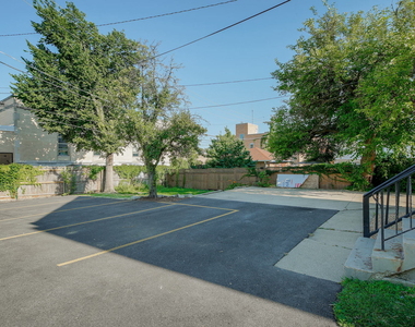 123 N West Street - Photo Thumbnail 10