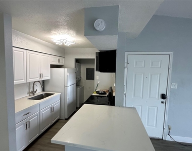 9550 Deering Drive - Photo Thumbnail 1