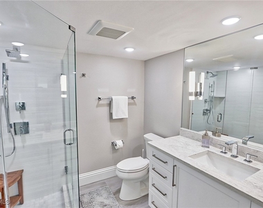 4041 Gulf Shore Boulevard N - Photo Thumbnail 11