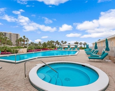 4041 Gulf Shore Boulevard N - Photo Thumbnail 16