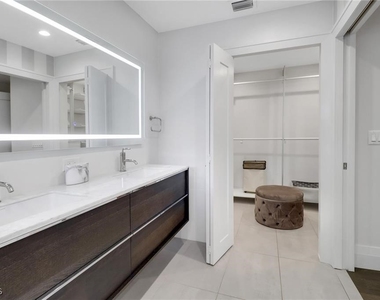 27052 Kindlewood Lane - Photo Thumbnail 15