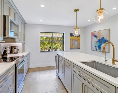 27052 Kindlewood Lane - Photo Thumbnail 3