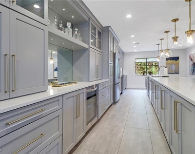 27052 Kindlewood Lane - Photo Thumbnail 4