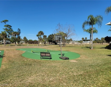 333 Joel Boulevard - Photo Thumbnail 15