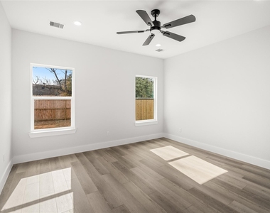8056 Meadowbrook Drive - Photo Thumbnail 18