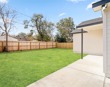8056 Meadowbrook Drive - Photo Thumbnail 26