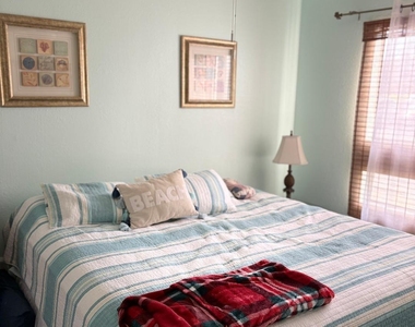 12500 Melville Dr - Photo Thumbnail 21