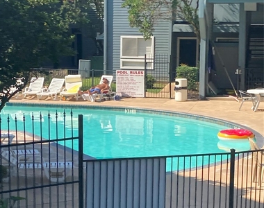 12500 Melville Dr - Photo Thumbnail 14