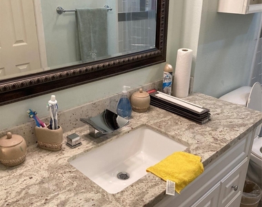 12500 Melville Dr - Photo Thumbnail 10
