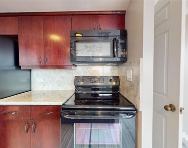 3525 Sage Road - Photo Thumbnail 20