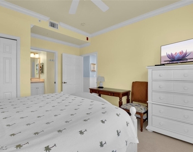 7895 Mahogany Run Lane - Photo Thumbnail 21
