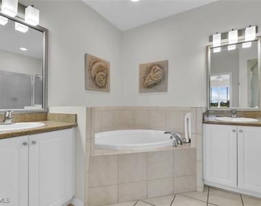 7925 Mahogany Run Lane - Photo Thumbnail 19