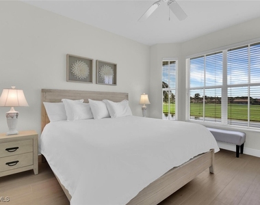 7925 Mahogany Run Lane - Photo Thumbnail 16