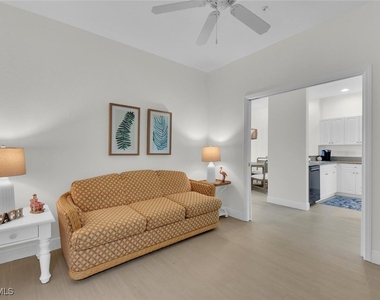 7925 Mahogany Run Lane - Photo Thumbnail 14